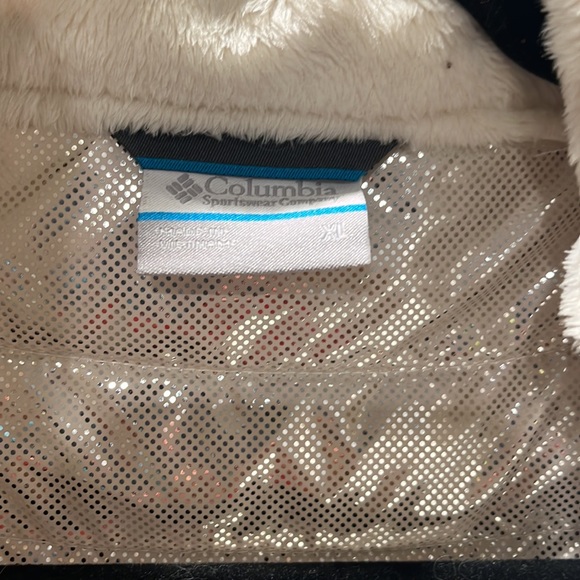 COPY - Columbia Omni heat vest size extra large - Picture 3 of 6